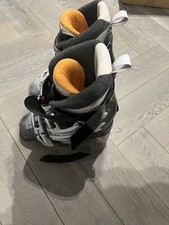 Ski Boots 24.5