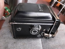 Nice Vintage Yashica-Mat 124 G TLR camera Yashinon 