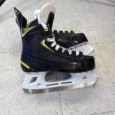 Vic hX03 Hockey Skates Worn