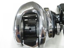 SHIMANO Baitcast Reel 19