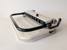 Wire binder - Wire Punch with 3:1 Wire Closer