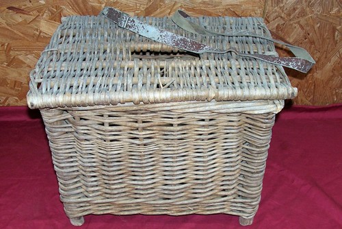 Antique square wicker - square, fishing