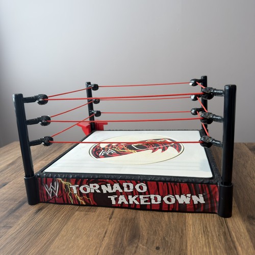 Wwe flexforce tornado - wwe, takedown