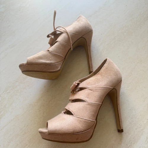 Pink shimmer heels - size, 3