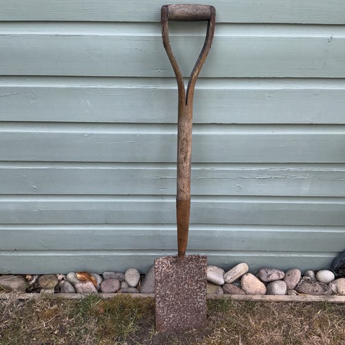 Vintage antique garden spade - vintage,