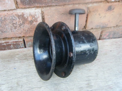 Hand klaxon type horn vintage - type,