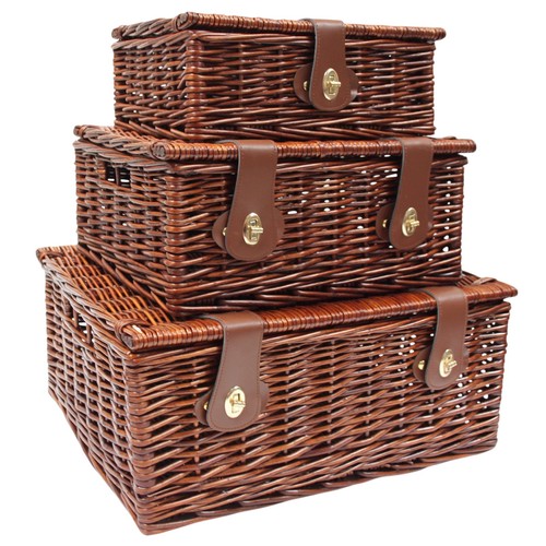 Empty wicker hamper baskets - empty,