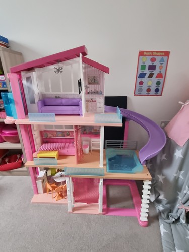 Barbie dream house - barbie,