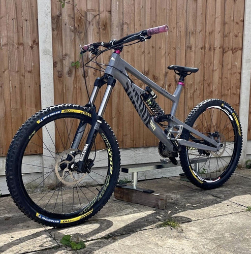 Canyon full suspension - full,