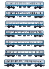 HORNBY 'OO' GAUGE LOT OF 7