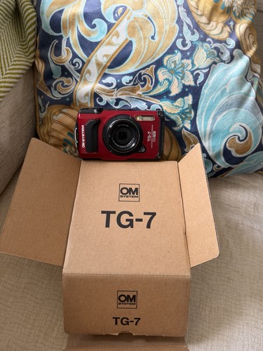 System tough 7 compact - tough, tg-7