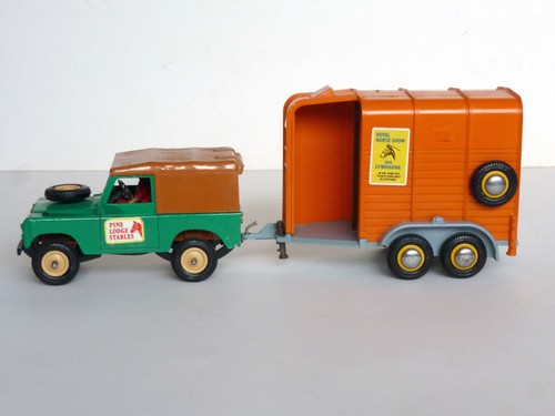 Britains farm land - land, rover