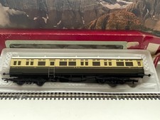 oo gauge model train, Dapol auto-trailer coach.