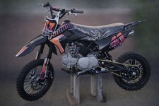 2025 Stomp 120r Dirt Bike pit