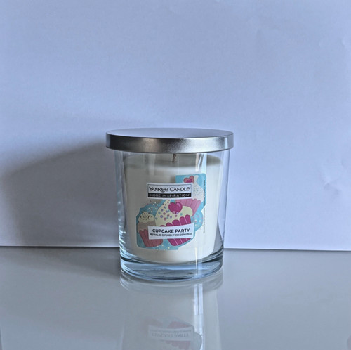 Yankee candle cupcake - candle,