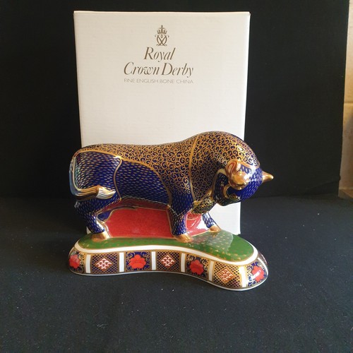 Royal crown derby - royal, bull