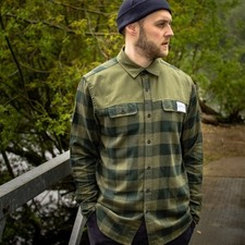 Aqua Products Long Sleeve Green Check Flannel Shirt Large