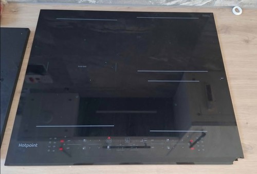 Used hotpoint hob tb7960 - used,
