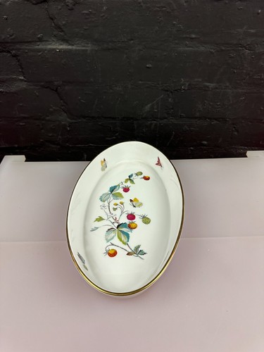 Royal worcester strawberry - worcester,