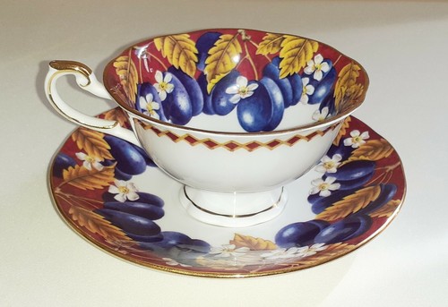 Queens fine bone china - queens,