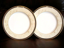 2 Wedgwood Cornucopia 27cm