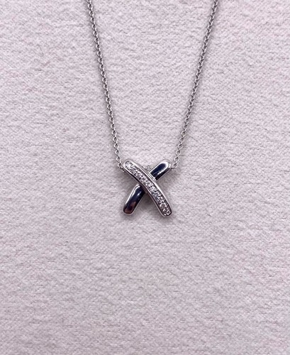 9ct white gold - 9ct, "x"