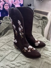 Ladies Brown Flower Embroidered Cowboy Boots Size 7.5 Dark Brown Pull On