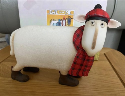 Ewe and a7972 hector - ewe, by
