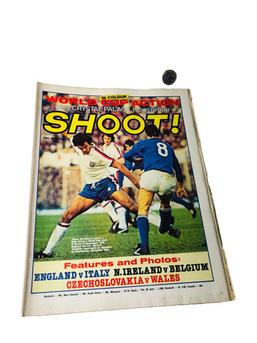 Magazine shoot football - shoot,