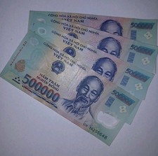 4 X 500000 Vietnamese Dong