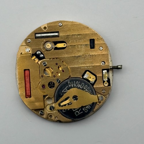 Omega 1336 watch movement - omega,