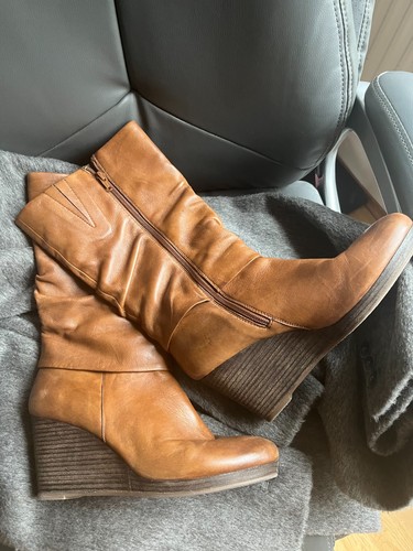 Mode pelle tan - in, wedge