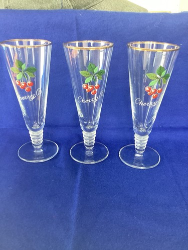Cherry vintage glasses 60s - b,