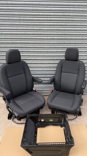 Ford transit custom - transit, pair