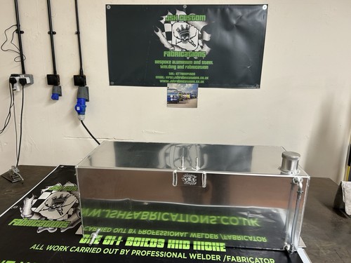 Gallon baffled alloy fuel - baffled,