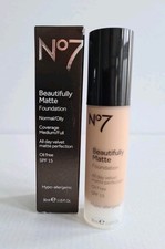 Boots No7 Beautifully Matte