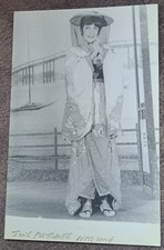 5 x 3 Real Photo Jane Metcalf D`Oyly Carte Gilbert & Sullivan Pitti-Sing Mikado