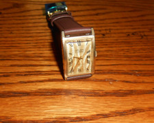 Vintage Gruen Curvex Watch, Very Cool Dial, New Band Serviced