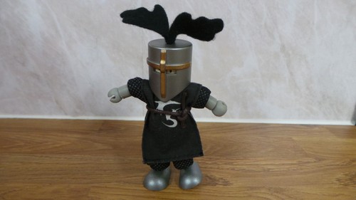 Dark knight henry wooden - dark,