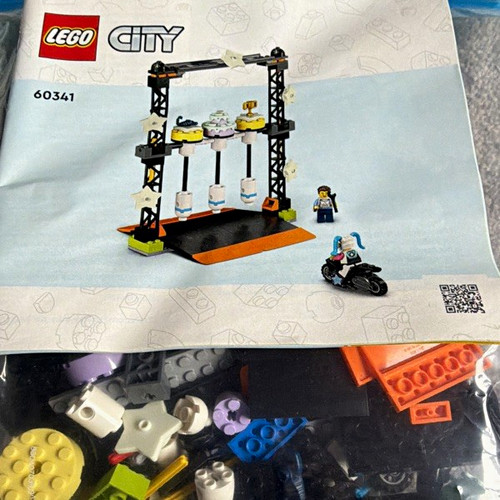 Lego city stuntz the knockdown - stuntz,