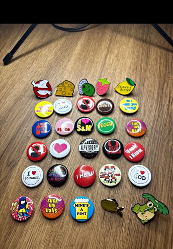 27mixed lot novelty humour - novelty,