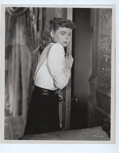 Dorothy mcguire the spiral - mcguire,