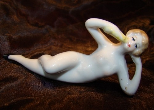 Figurine bathing beauty - beauty, sexy