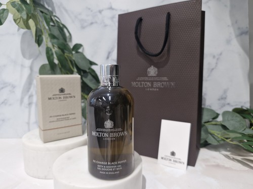 Molton brown gift set - molton,