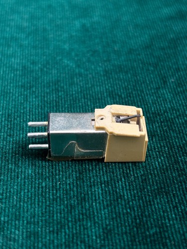 Record player cartridge with - record,