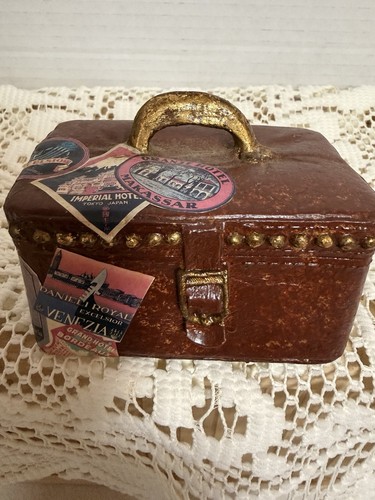 Vtg 30s suitcase - vtg,