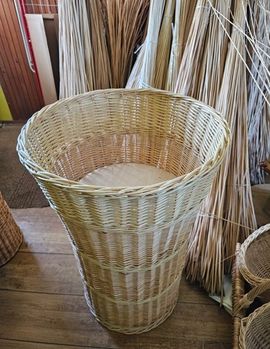 Tall round wicker - tall, display