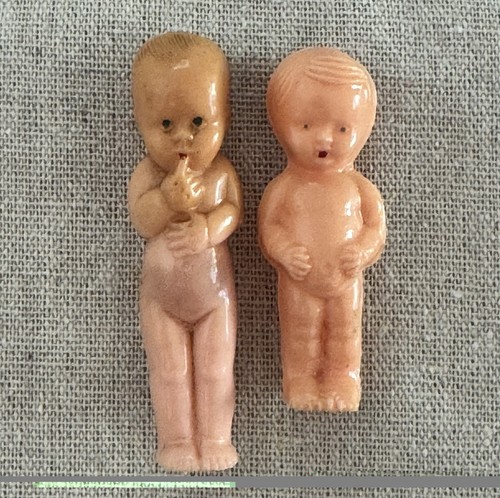 Vintage miniature plastic - 2,