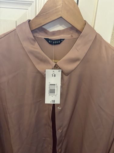 Blush satin vouse - et,