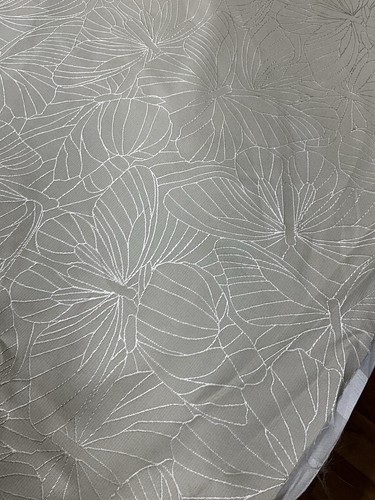 White ivory butterfly jacquard - ivory,